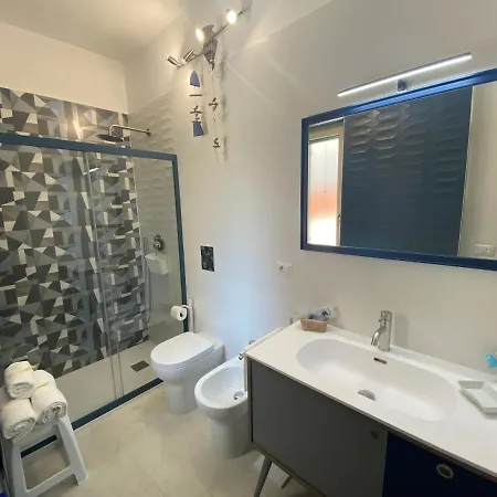 Casa Fiorita ויאסטה