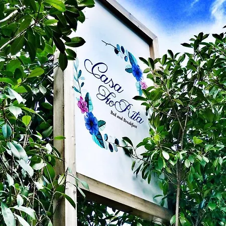 Casa Fiorita 4* ויאסטה