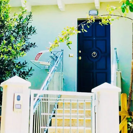 Casa Fiorita Bed & Breakfast
