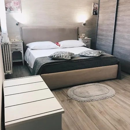 Bed & Breakfast Casa Fiorita 2*